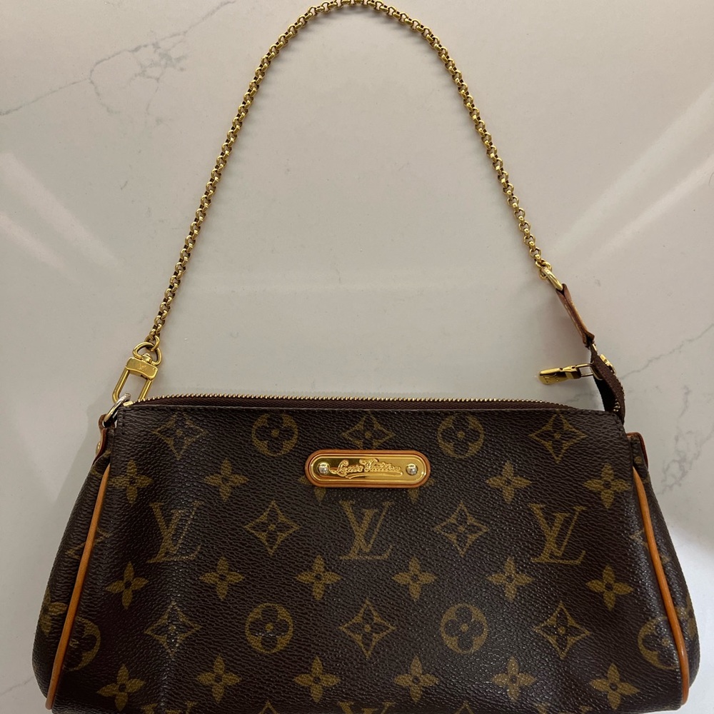 Louis Vuitton Eva Clutch/Crossbody - Discontinued